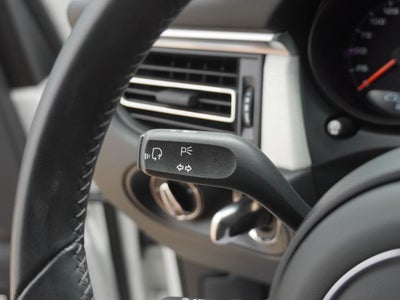 2021 Porsche Macan Turbo