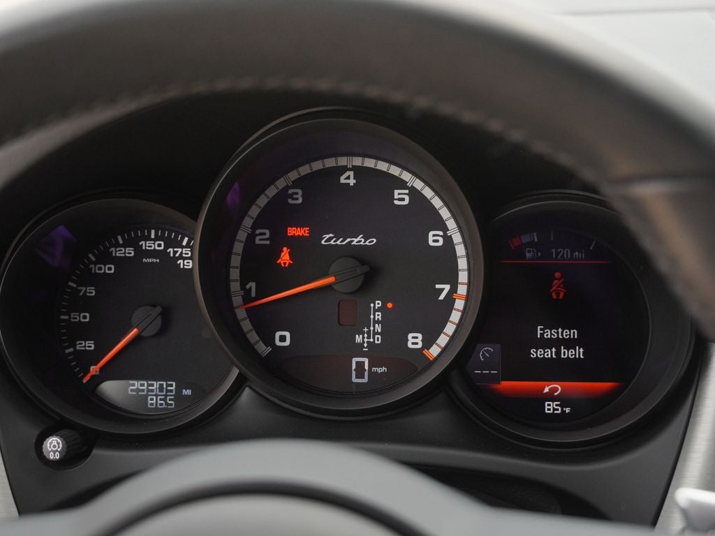 2021 Porsche Macan Turbo