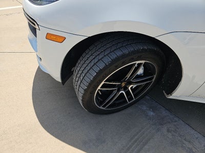 2021 Porsche Macan Turbo