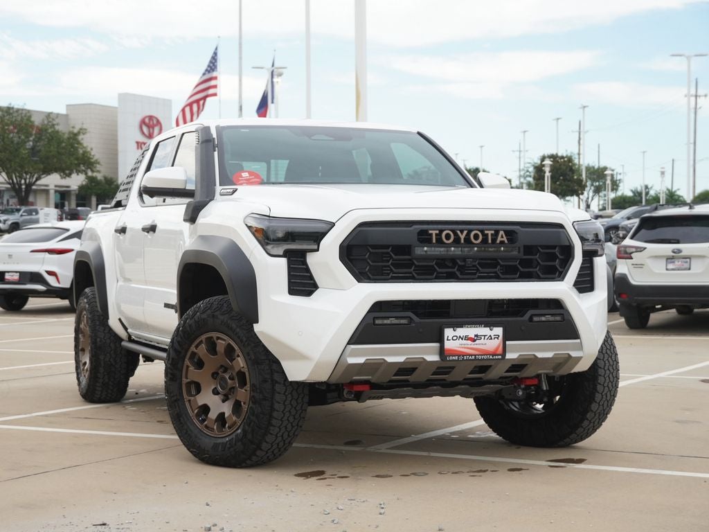 2026 Toyota Tacoma i-FORCE MAX Tacoma Trailhunter