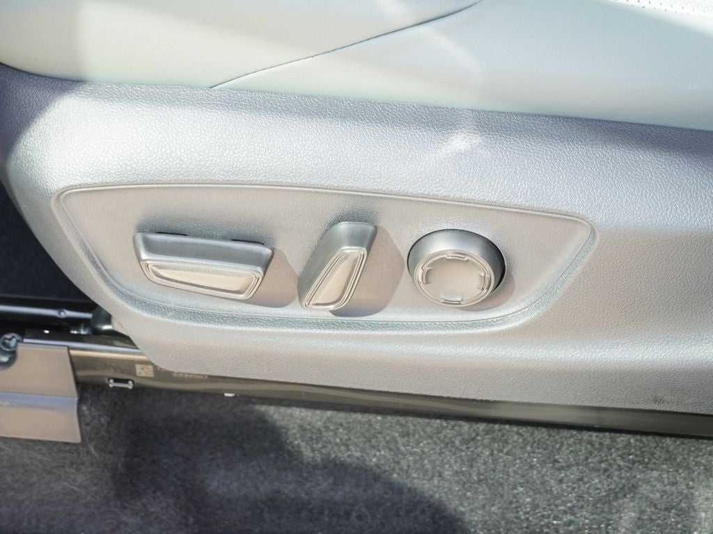 2026 Toyota Tacoma i-FORCE MAX Tacoma Trailhunter