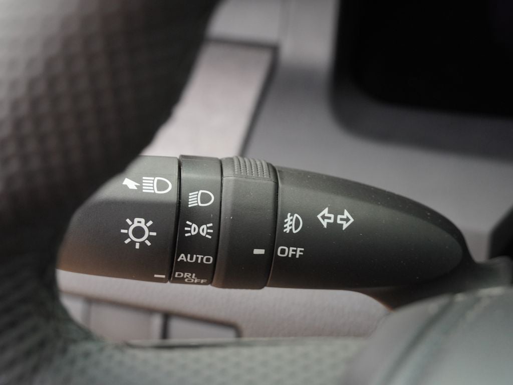 2026 Toyota Tacoma i-FORCE MAX Tacoma Trailhunter