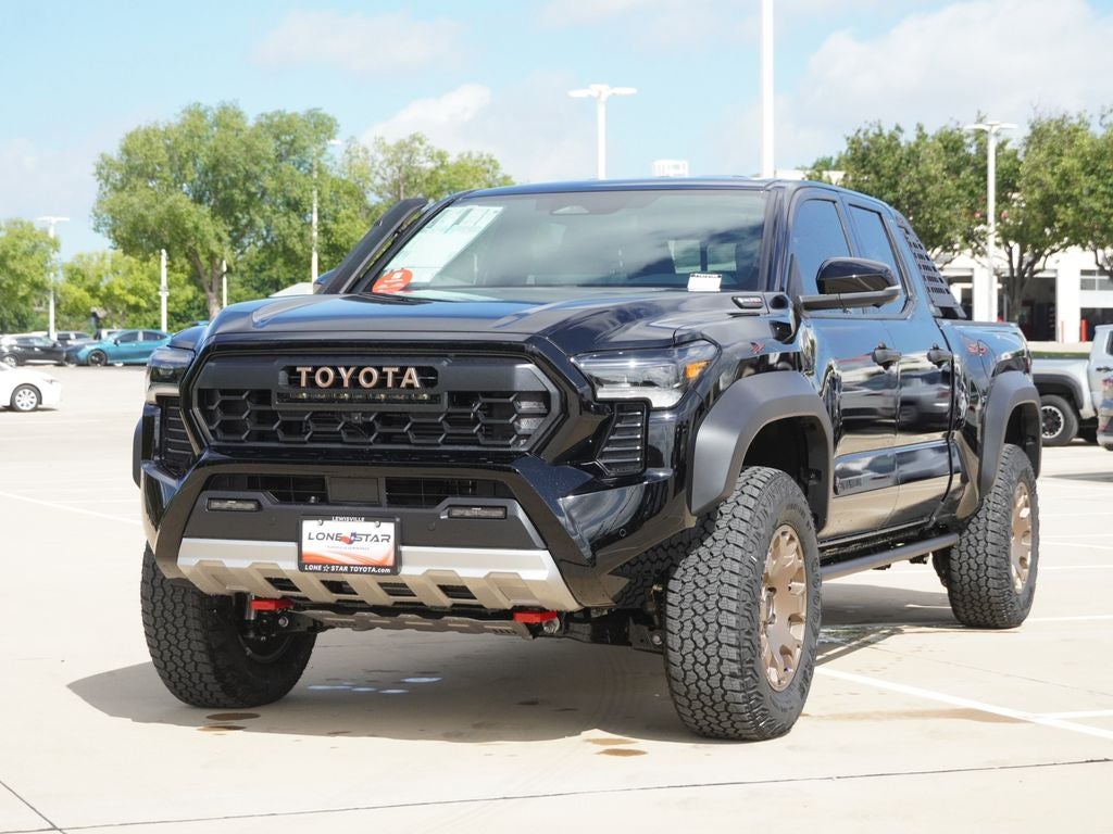 2026 Toyota Tacoma i-FORCE MAX Tacoma Trailhunter
