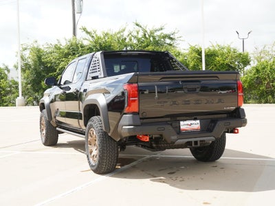 2026 Toyota Tacoma i-FORCE MAX Tacoma Trailhunter