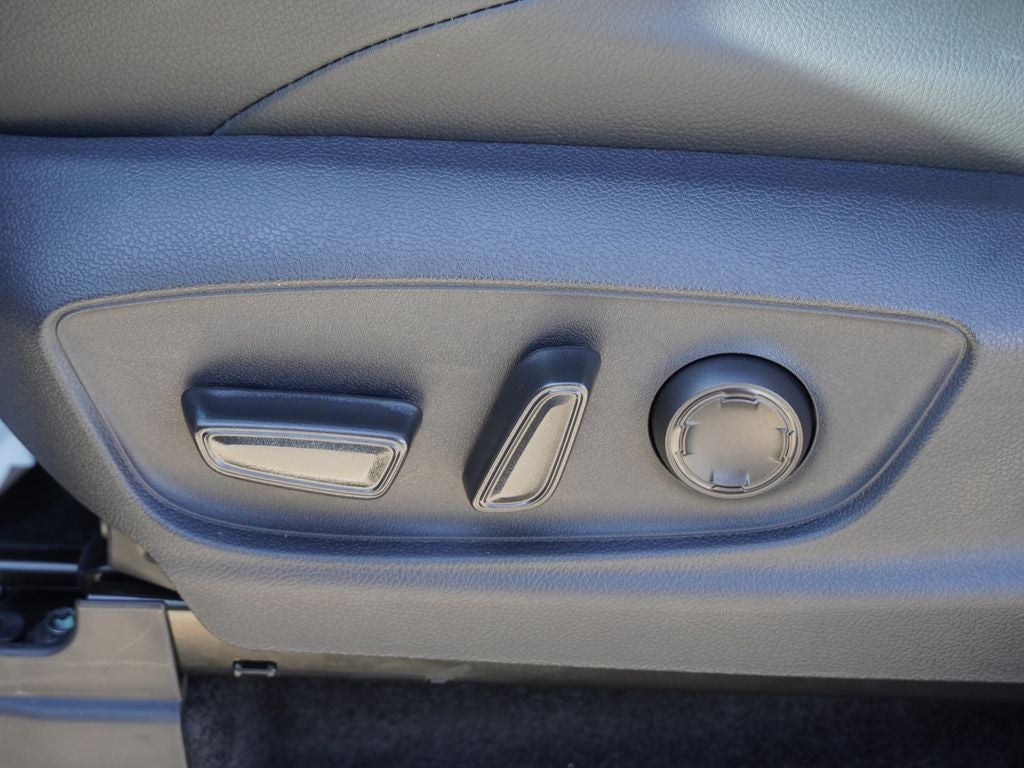 2026 Toyota Tacoma i-FORCE MAX Tacoma Limited