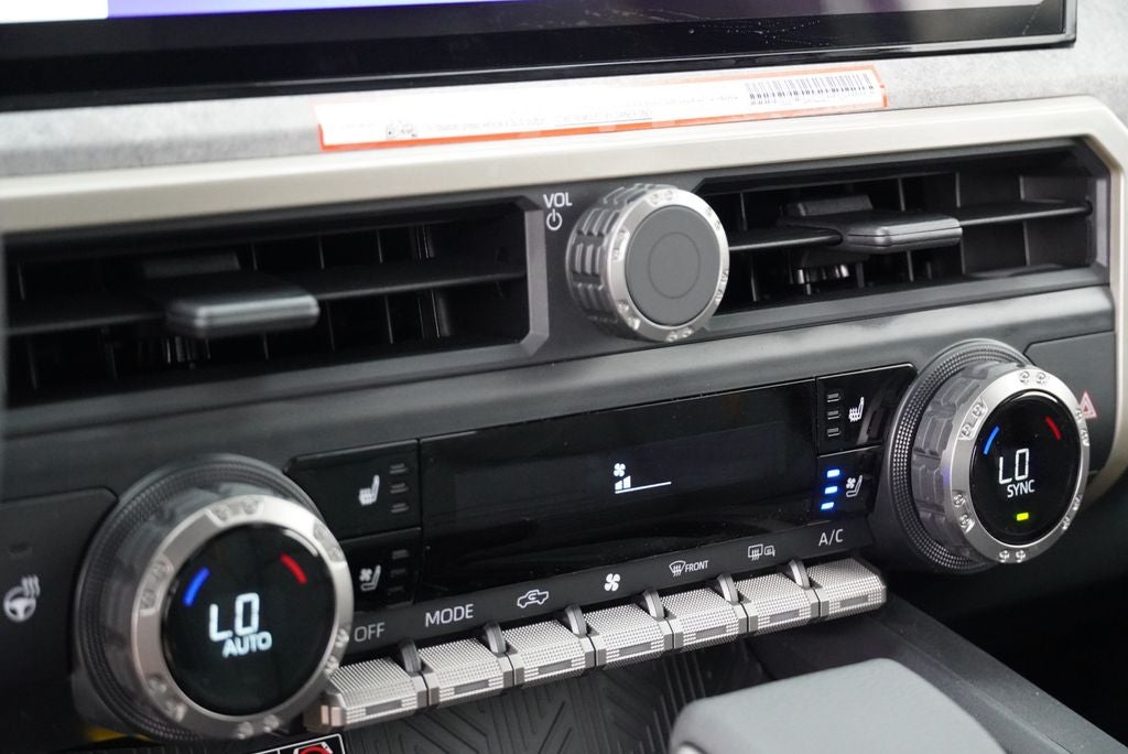 2026 Toyota Tacoma i-FORCE MAX Tacoma Trailhunter