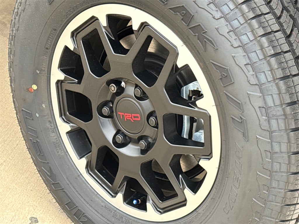 2026 Toyota Tacoma i-FORCE MAX Tacoma TRD Off-Road