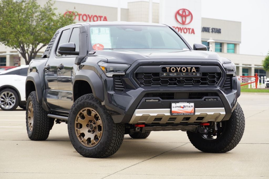 2026 Toyota Tacoma i-FORCE MAX Tacoma Trailhunter
