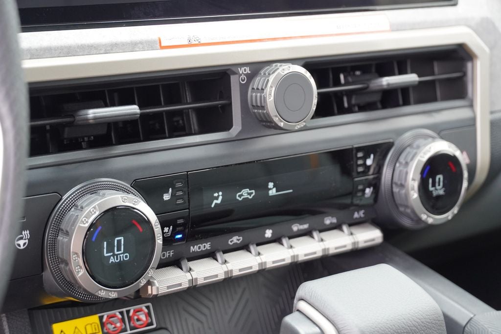 2026 Toyota Tacoma i-FORCE MAX Tacoma Trailhunter
