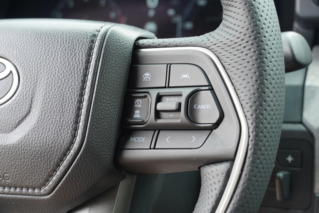 2026 Toyota Tacoma i-FORCE MAX Tacoma Trailhunter