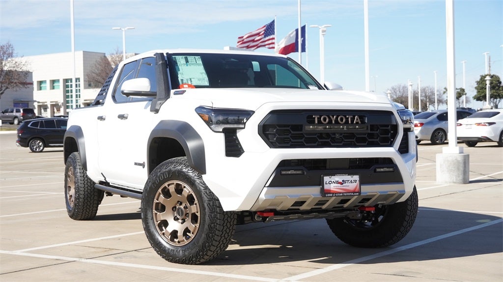 2026 Toyota Tacoma i-FORCE MAX Tacoma Trailhunter