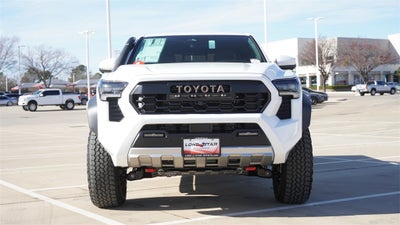 2026 Toyota Tacoma i-FORCE MAX Tacoma Trailhunter