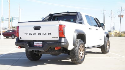 2026 Toyota Tacoma i-FORCE MAX Tacoma Trailhunter