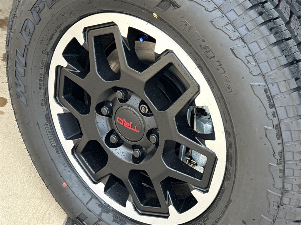 2026 Toyota Tacoma i-FORCE MAX Tacoma TRD Off-Road