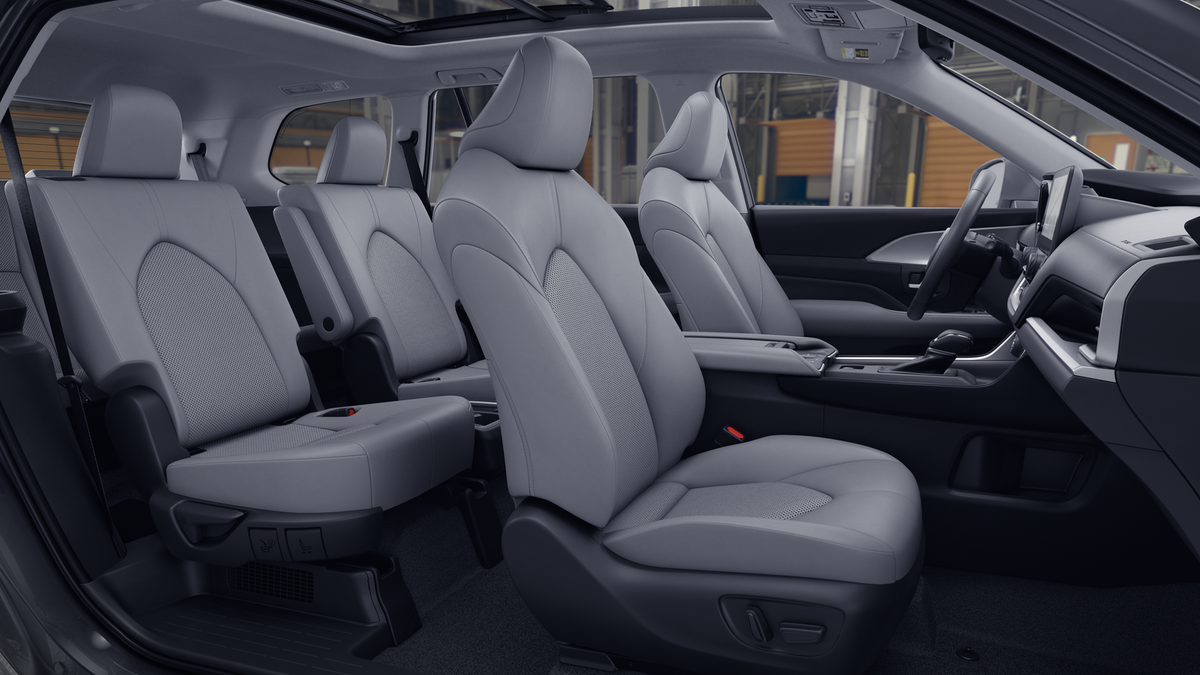2026 Toyota Grand Highlander Hybrid XLE