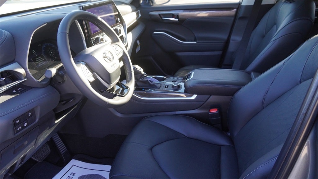 2026 Toyota Highlander Limited