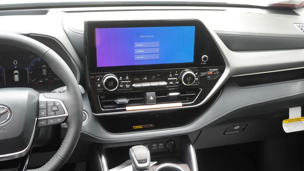 2026 Toyota Highlander Platinum