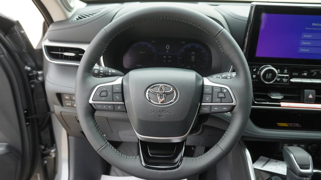 2026 Toyota Highlander Platinum