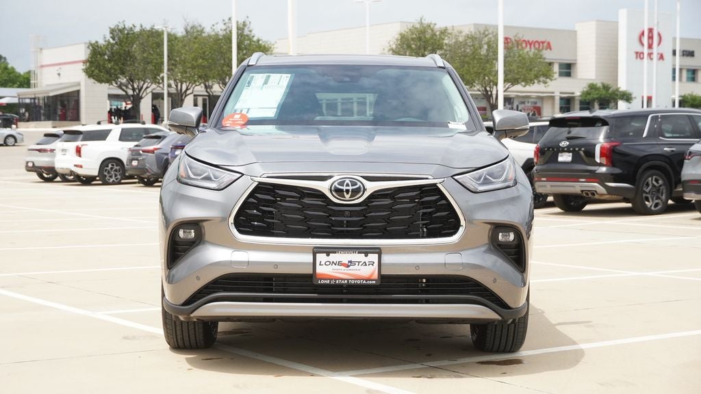 2026 Toyota Highlander Platinum