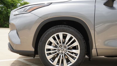 2026 Toyota Highlander Platinum