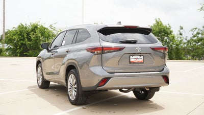 2026 Toyota Highlander Platinum