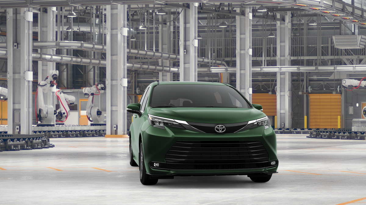 2026 Toyota Sienna XLE