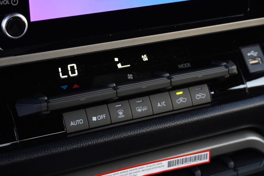 2025 Toyota Tundra SR5