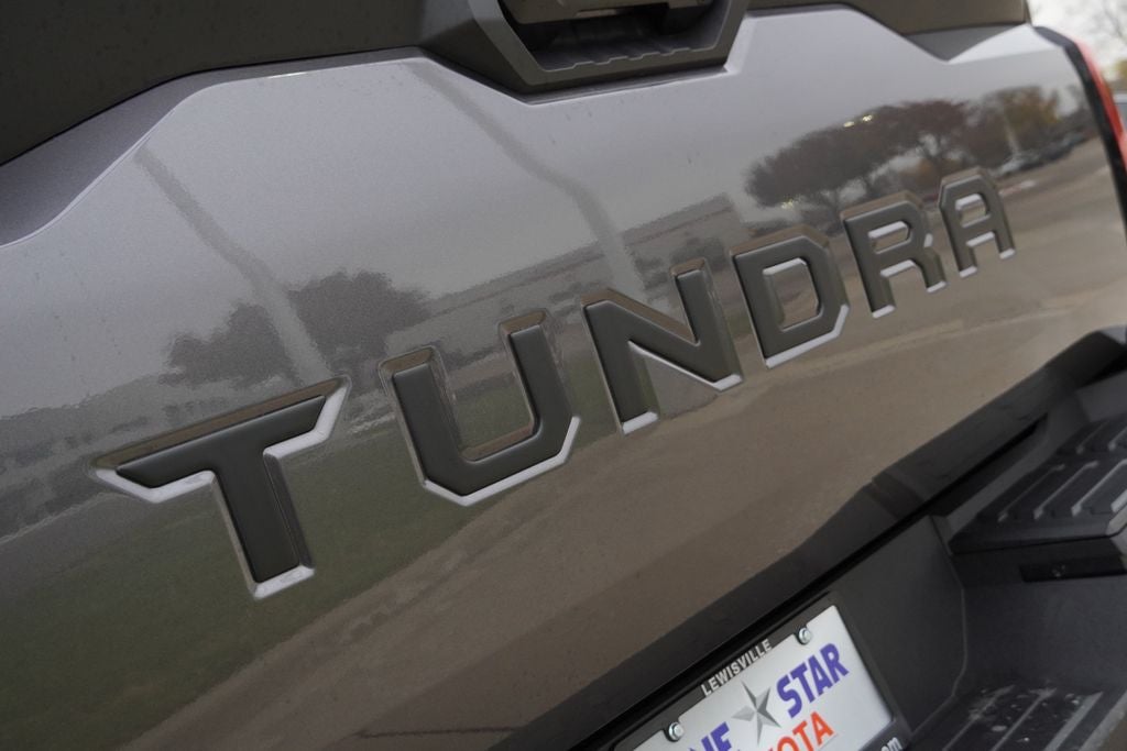 2025 Toyota Tundra SR5