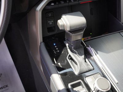 2026 Toyota Tundra i-FORCE MAX Tundra Platinum