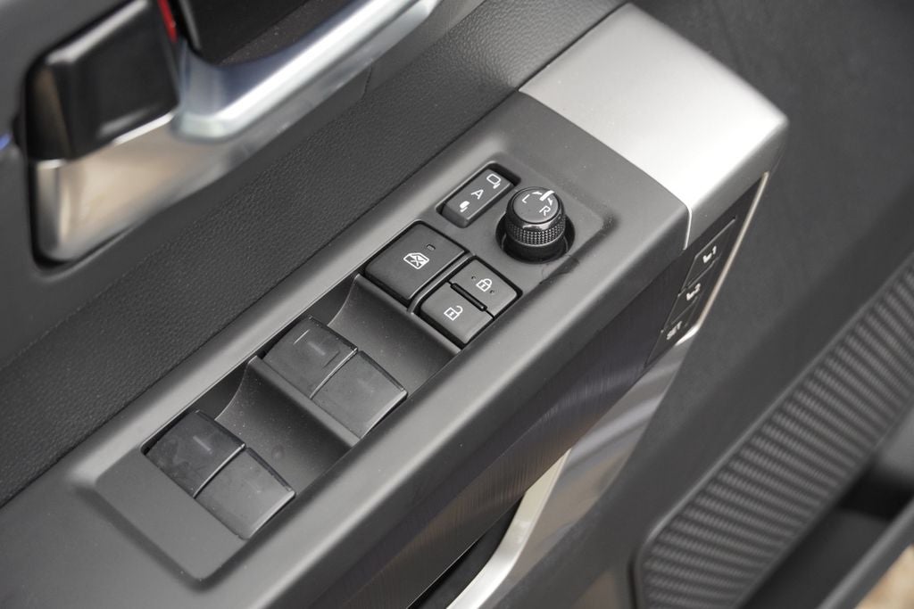 2024 Toyota Tundra i-FORCE MAX Tundra Platinum