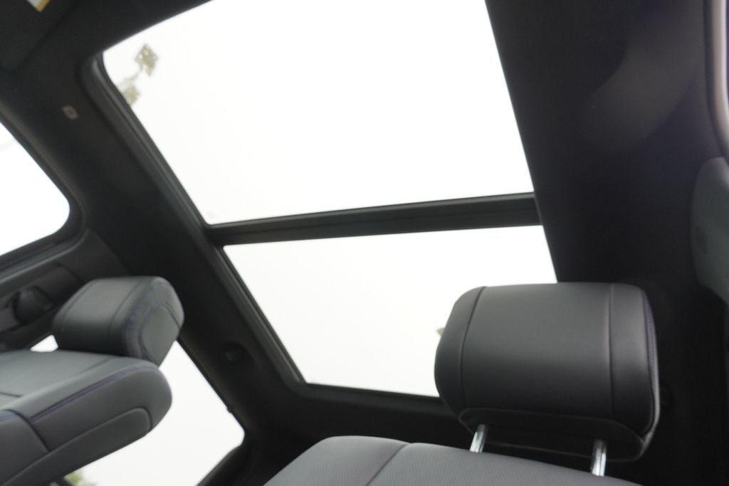 2024 Toyota Tundra i-FORCE MAX Tundra Platinum