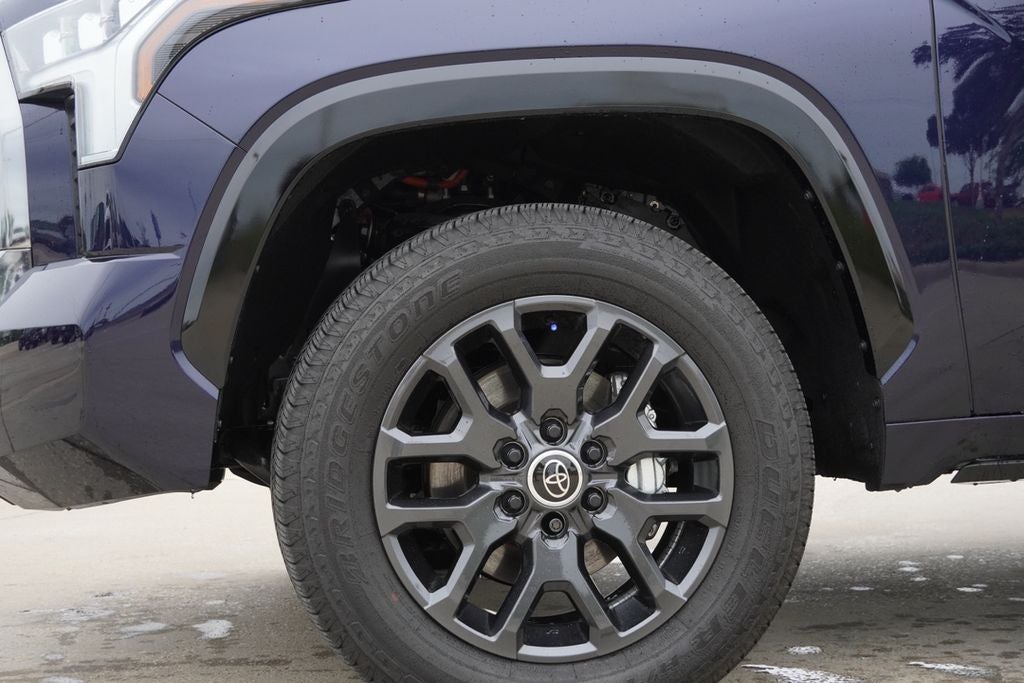 2024 Toyota Tundra i-FORCE MAX Tundra Platinum