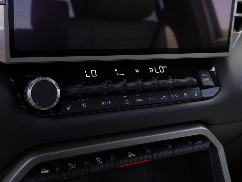 2026 Toyota Tundra i-FORCE MAX Tundra Limited