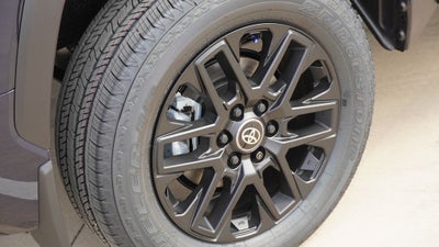 2026 Toyota Tundra i-FORCE MAX Tundra Limited