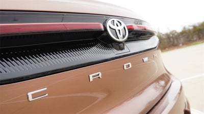 2026 Toyota Toyota Crown XLE