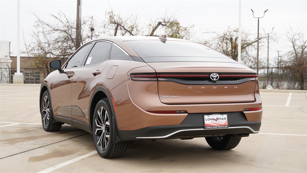 2026 Toyota Toyota Crown XLE