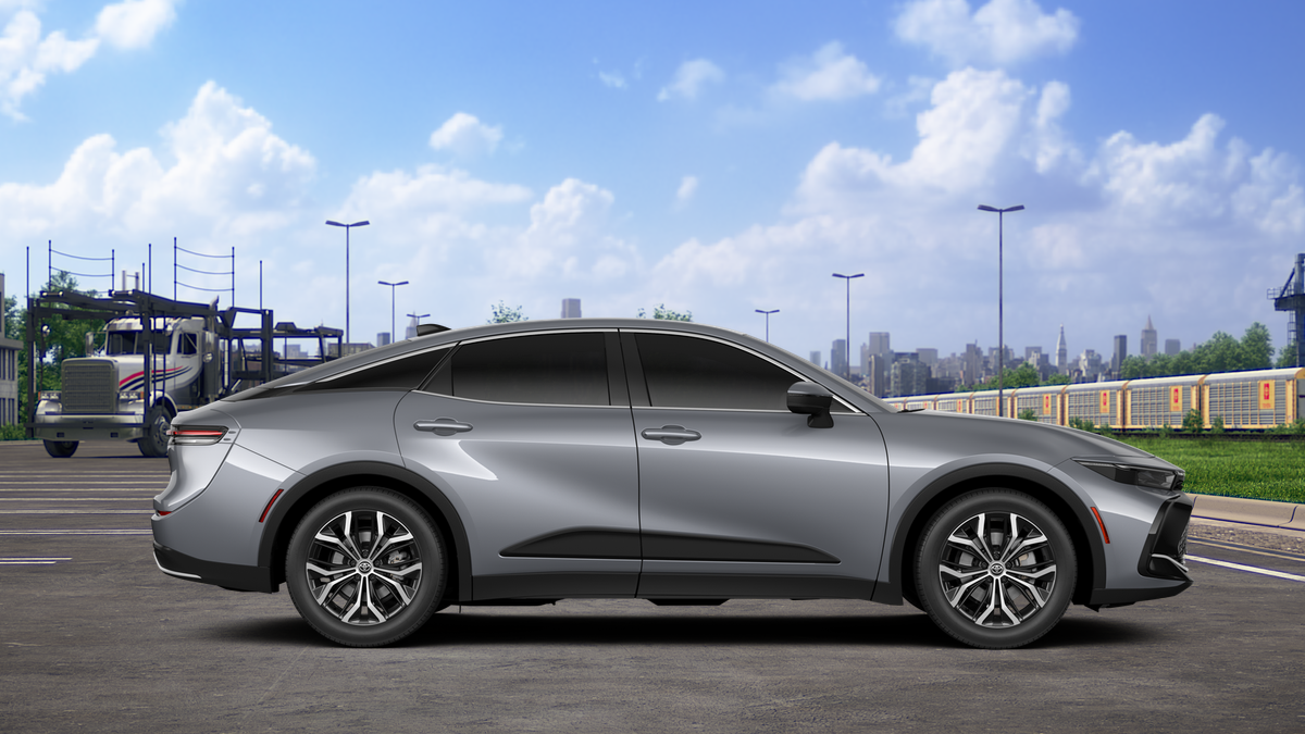 2026 Toyota Toyota Crown XLE