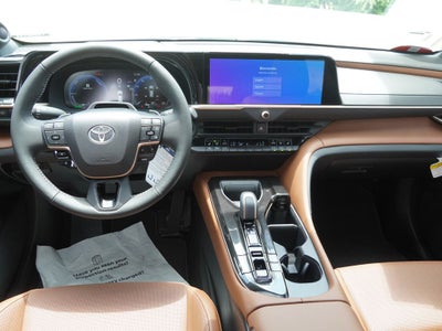 2026 Toyota Toyota Crown Signia Limited