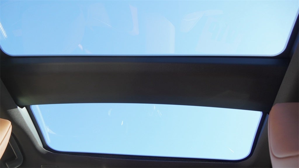 2025 Toyota Toyota Crown Signia Limited