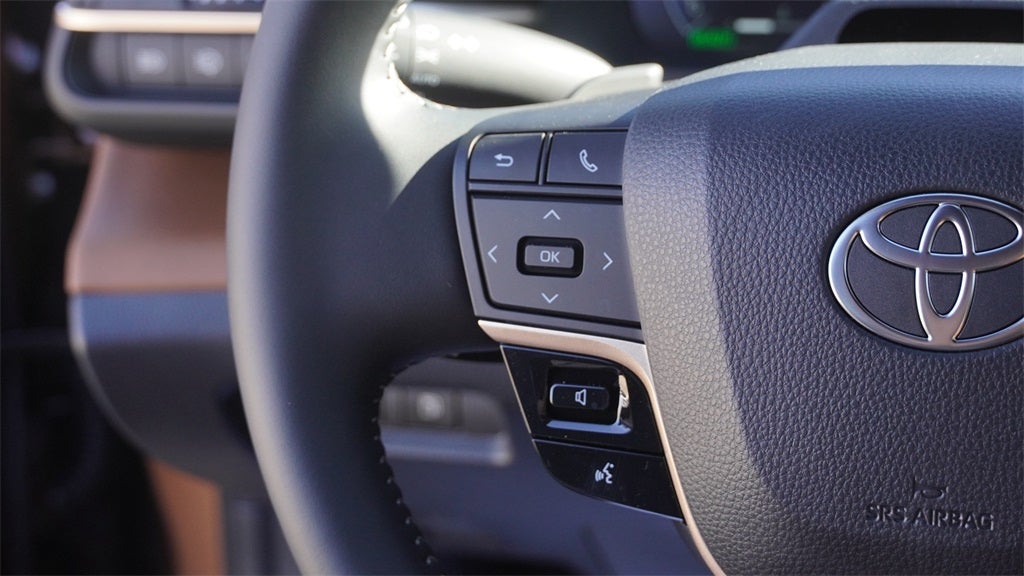 2025 Toyota Toyota Crown Signia Limited