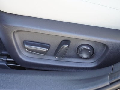 2027 Toyota Prius XLE