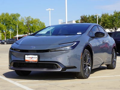 2027 Toyota Prius XLE