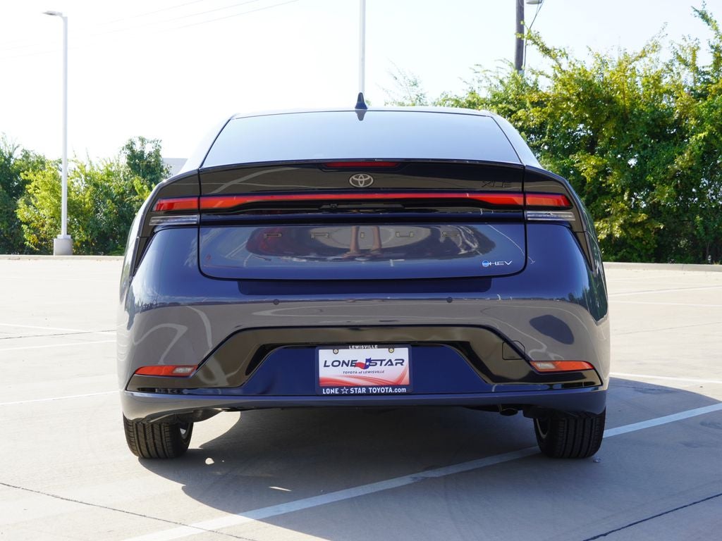 2027 Toyota Prius XLE