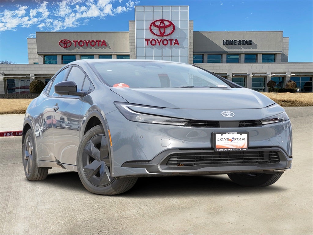 2025 Toyota Prius LE