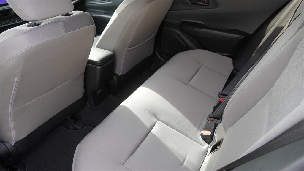 2025 Toyota Prius LE