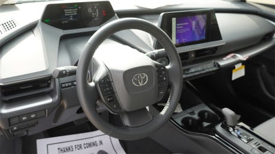 2025 Toyota Prius LE