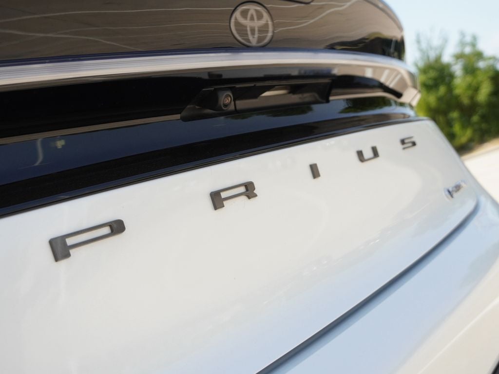2025 Toyota Prius Plug-in Hybrid XSE