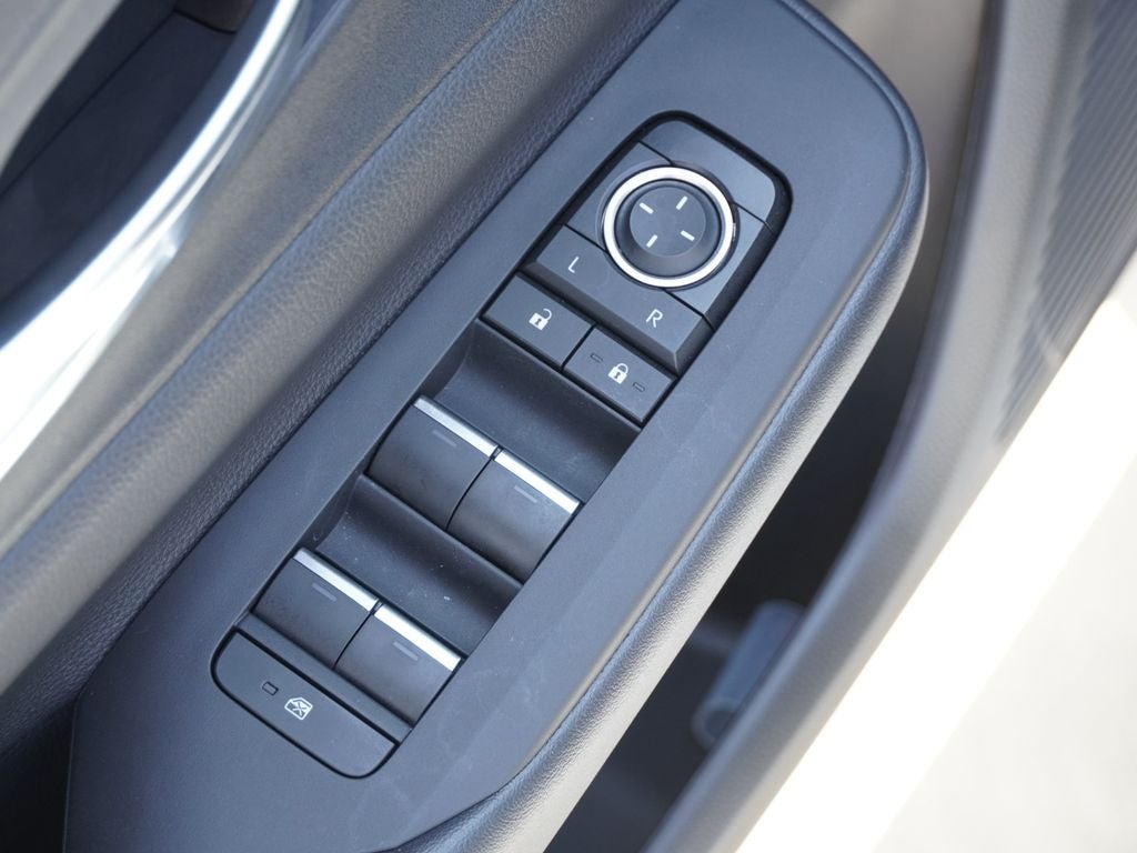 2025 Toyota Prius Plug-in Hybrid XSE