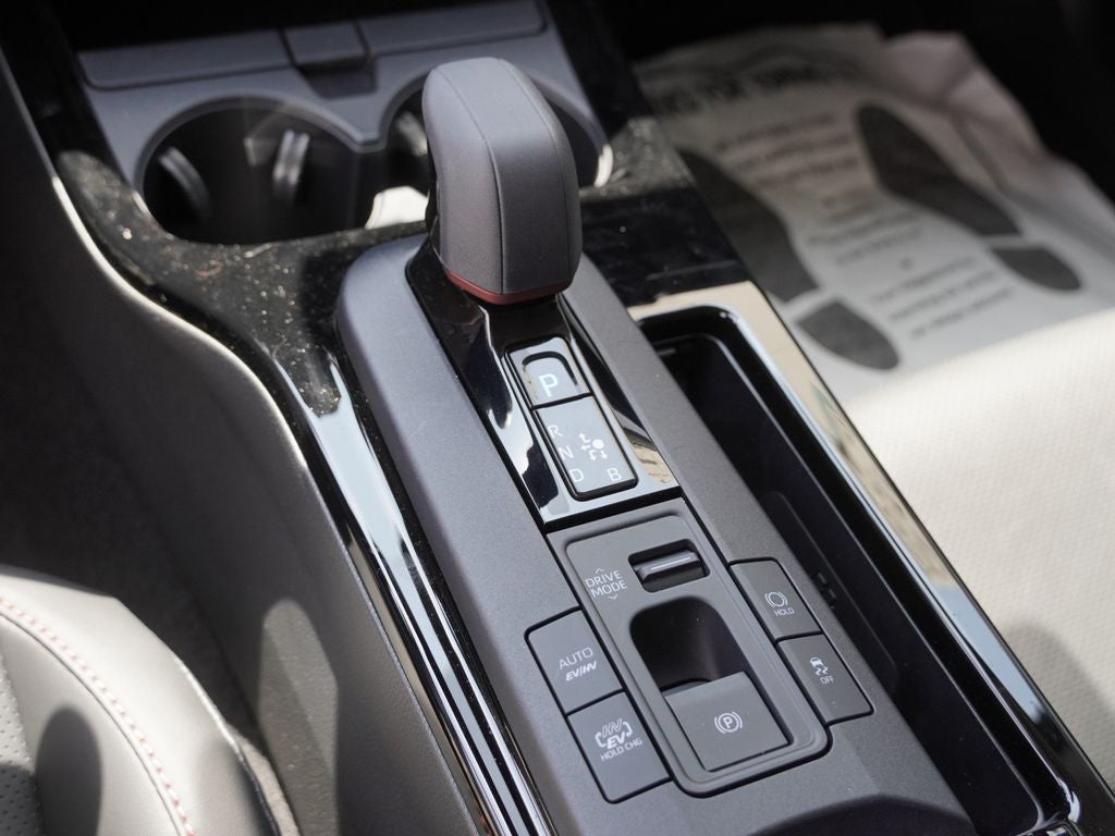 2025 Toyota Prius Plug-in Hybrid XSE