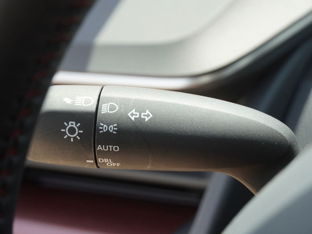 2025 Toyota Prius Plug-in Hybrid XSE